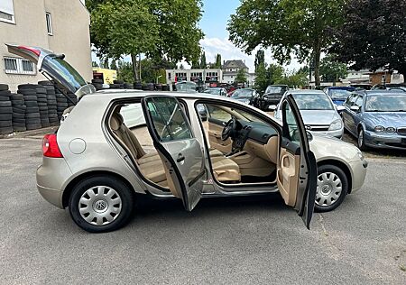 VW Golf Volkswagen Comfortline AUTOMATIK
