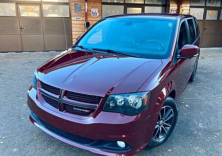 Dodge Grand Caravan GT 3.6L V6*LPG*7 SITZER*LED*AHK*LEDER*GARANTIE*