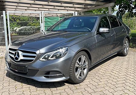 Mercedes-Benz E 250 BE Lim. AVANTGARDE *AHK*LED*KAMERA*NAVI*
