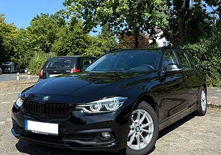 BMW 318d xDrive Touring Advantage