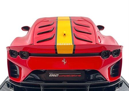 Ferrari 812 COMPETIZIONE RED CORSA ALCANTARA BLACK LIFT