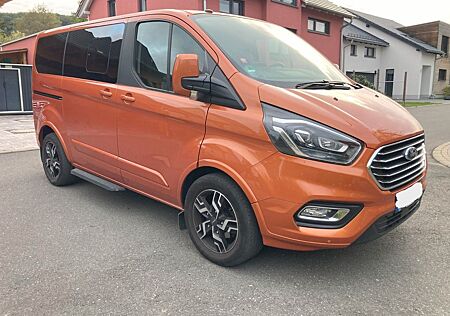 Ford Tourneo Custom