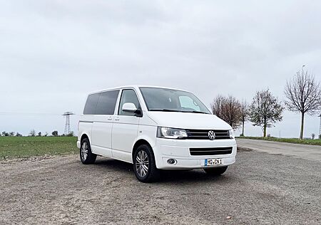 VW T5 Multivan Volkswagen / CUP-Edition / DSG