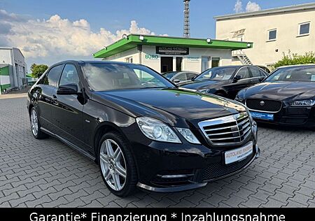 Mercedes-Benz E 500 4-Matic/ V8/Limo/ Navi/ Leder/ Pano/ Xenon