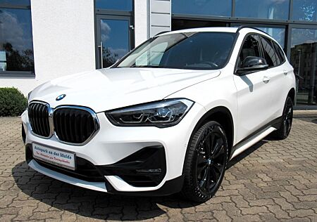 BMW X1 sDrive18iA Sport Line*Navi*SH*AHK*LED