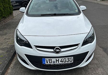 Opel Astra J 1.4 Turbo