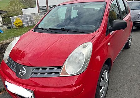 Nissan Note acenta 1,4 acenta 8 Fachbereift TÜV