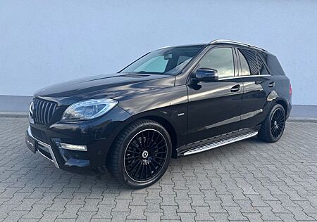 Mercedes-Benz ML 350 CDI BT AMG LINE (SPURW. ASS./AHK/20 ZOLL)