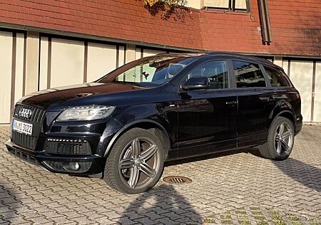 Audi Q7 3.0 TDI quattro tiptronic - S-Line 7Sitzer