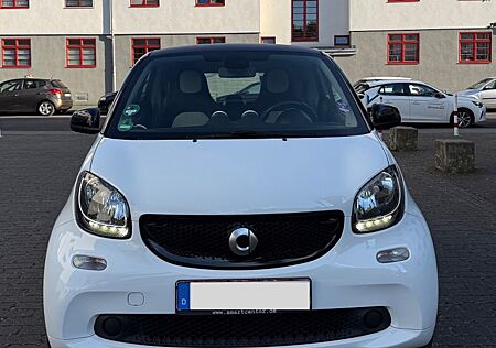 Smart ForTwo 1.0 Automatik, Navi, Sitzheiz, Parktr.