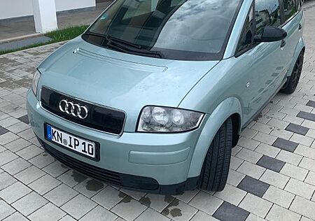 Audi A2 1.4 - TÜV 04/26