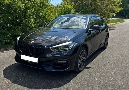 BMW 118i Sport Line Sport Line