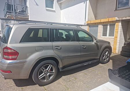 Mercedes-Benz GL 320 CDI 4MATIC -