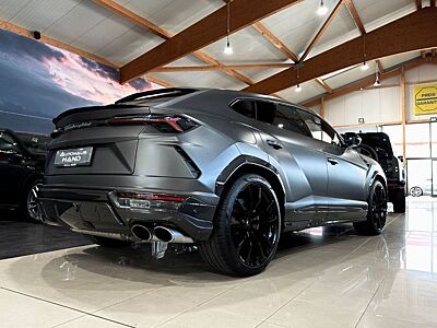 Lamborghini URUS 4.0 EXT./INT.CARBON*GRAU-MATT*Garantie 2026