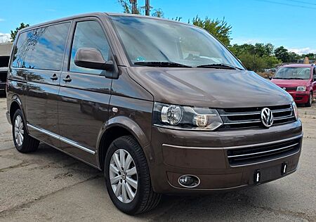 VW T5 Multivan Volkswagen Leder, Navi, Tüv 05.2027