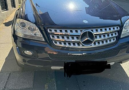 Mercedes-Benz ML 320 CDI 4MATIC -