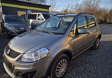 Suzuki SX4 Classic Comfort 4x4 / / TÜV 01/28