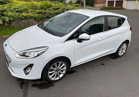 Ford Fiesta 1,0 EcoBoost 74kW Titanium Titanium