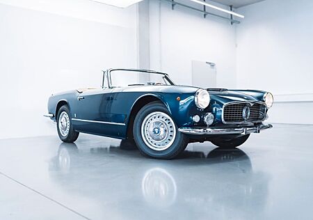 Maserati 3500GT Spyder by Vignale *1 of 242 / VIGNALE*