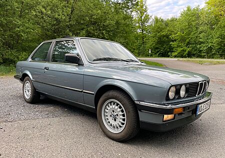 BMW 325e 2-Türer Limousine H-Kennzeichen