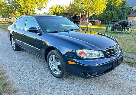 Nissan Maxima 2,0 Elegance Elegance