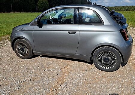 Fiat 500E Cabrio 42 kWh -