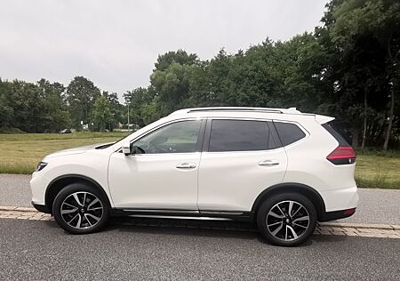 Nissan X-Trail TEKNA 1.6 DIG-T TEKNA