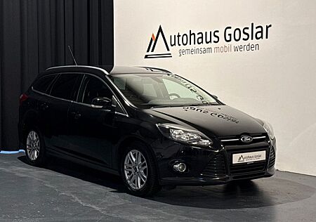 Ford Focus Turnier Titanium*Schckh*Klim*Sitzh*PDC*Tem
