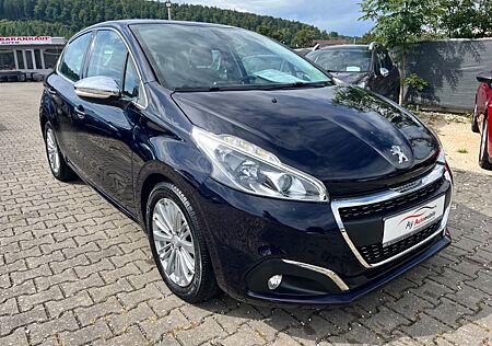 Peugeot 208 Allure 1.6 HDI*1.Hand*120 PS*NAVI*Klimatr.*