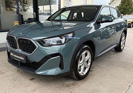BMW X2 20i sDrive*LED*ICONIC GLOW*DRIV.ASS.PLUS*HUD*