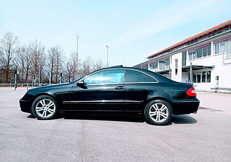 Mercedes-Benz CLK 240 AVANTGARDE Voll/Sportabgasa./techn. Top