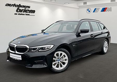 BMW 330e Touring Advantage, ab 249,- € mtl. Rate