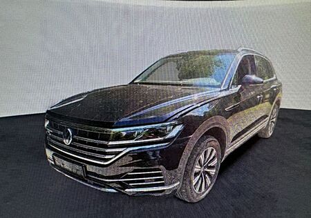 VW Touareg Volkswagen Atmosphere 4Motion eHybrid PANO*NAVI*LED