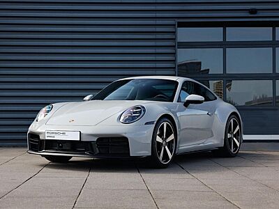 Porsche 992 Carrera