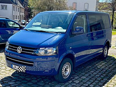 Volkswagen VW T5, 2.5 TDI Allrounder, 9 Sitzplätze, Bett