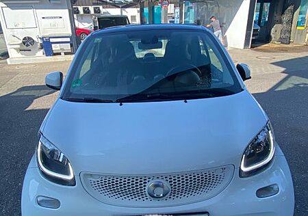 Smart ForTwo passion I PanoDach I Bremsen +Auspuff neu
