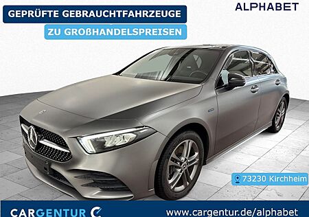 Mercedes-Benz A 250 e AMG Line Burmester Pano S-Dach SpoSi ACC