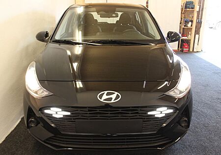 Hyundai i10 67 PS Apple Android Klimaanlage **1680 KM**