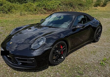 Porsche 992 911 Carrera GTS Cabriolet