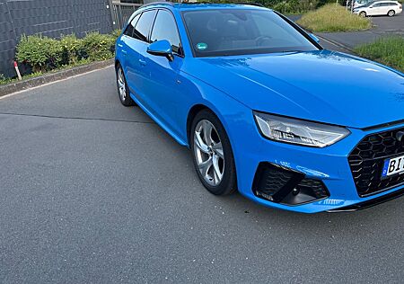 Audi A4 40 TDI S line Avant VOLL TOP