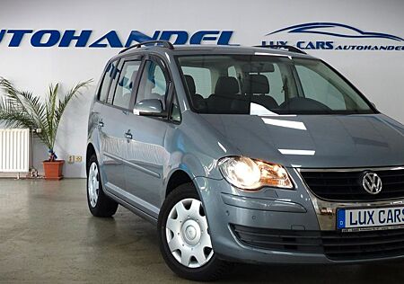 VW Touran Volkswagen Trendline (Automatik)