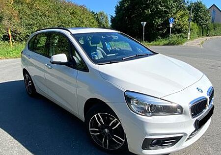 BMW 2er 220 Active Tourer 220d xDrive Steptronic -