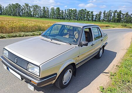 VW Jetta Volkswagen 2 Gl (mit H-Kennzeichen)