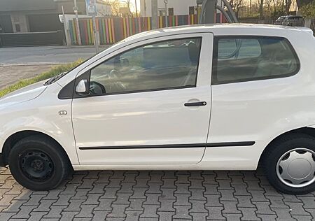 VW Fox Volkswagen 1.4 -