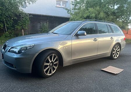 BMW 530d touring - top Ausstattung