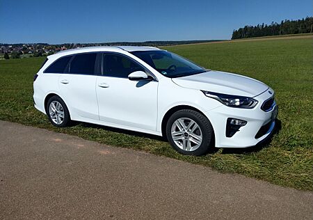 Kia Cee'd Sportswagon 1.4 T-GDI Sportswag...