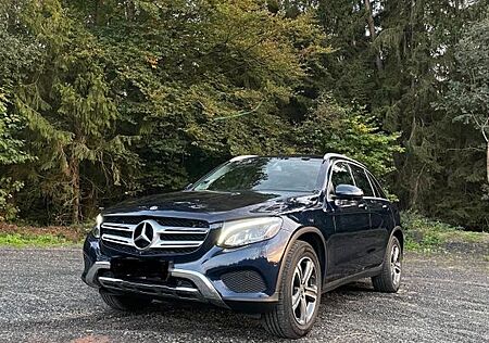 Mercedes-Benz GLC 250 d 4MATIC Autom. Standheizung m. Garantie