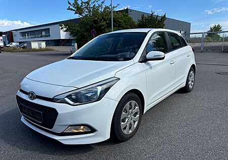 Hyundai i20 1.2/1Hand/Gepflegt/29.000km/Klima/Garantie