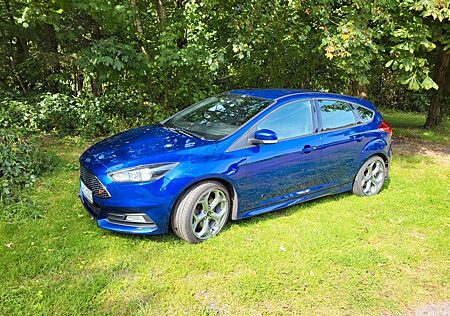 Ford Focus 2,0TDCi ST Leder-Sport-Paket ST