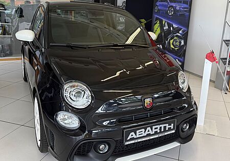 Abarth 695 1.4 T-Jet 16V Essesse Essesse
